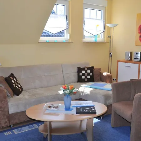 - Mueritztraum Apartment *